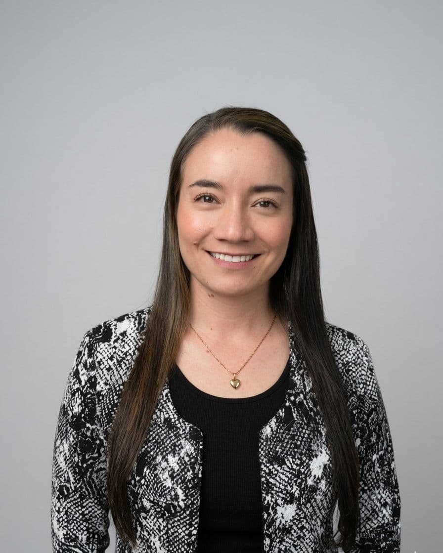 Paola Andrea Gómez Delgado – Psicóloga Clínica titulada en la Universidad Cooperativa de Colombia